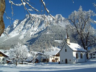 Martinsplatz Kapelle Winter