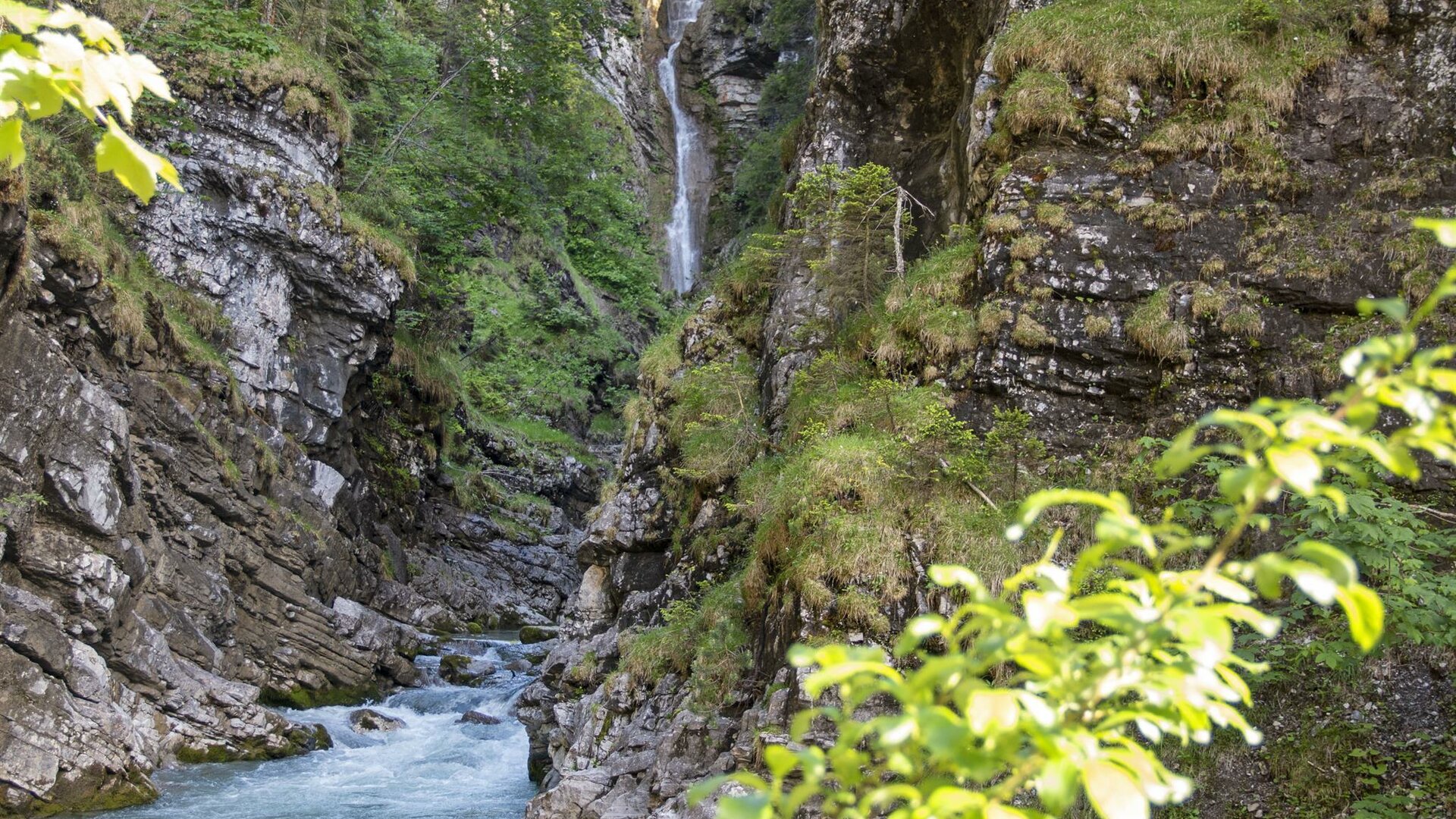 Rotlech waterfall in Berwang | Zugspitz Arena