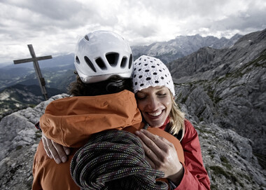 Paar am Klettern  | © Gapa Tourismus