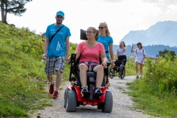 Mit dem Rollstuhl auf den Berg | © Udo Leist